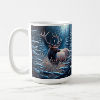 Mug Elk taureau dans la prairie avec pins