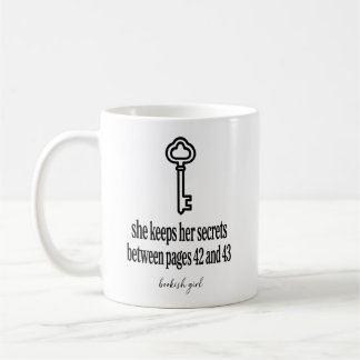 Mug Elle garde ses secrets entre les pages 42 et 43 Li