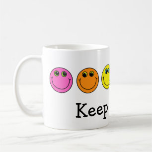 Mug Emoji coloré fait face continuent le sourire