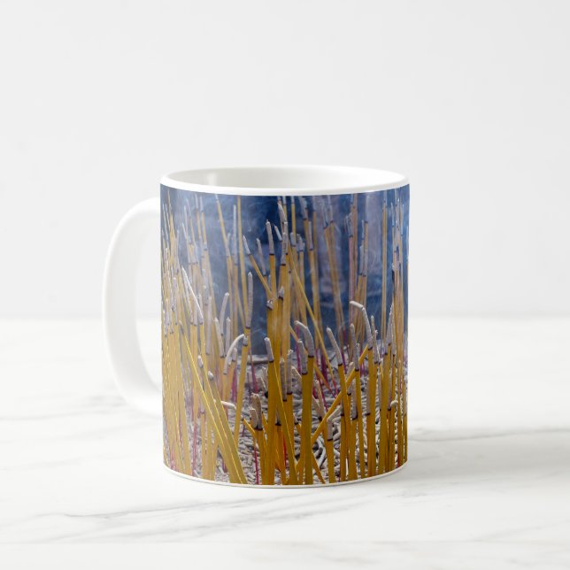 Mug Encens dans un temple - Zhongdian, Yunnan, Chine (Devant gauche)