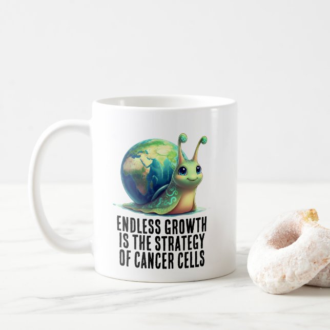 Mug Endless Growth Is Strategy of Cancer Cells Snail (Avec donut)