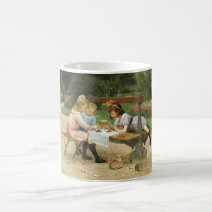 Mug Enfants ayant le thé de l'après-midi dans le parc