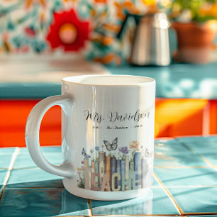 Mug Étagère arc-en-ciel mignonne & livres Monogramme d