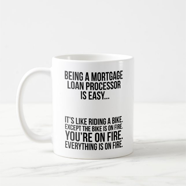 Mug Être Un Processeur De Prêt Hypothécaire Est Facile (Gauche)