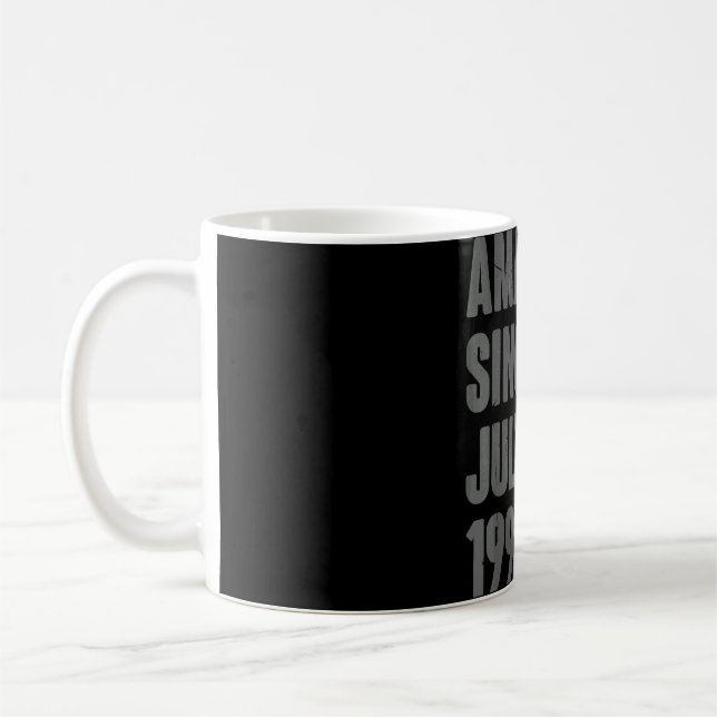 Mug Extraordinaire depuis juillet 1996 26 ans 26e anni (Gauche)