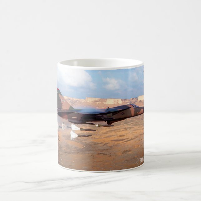 MUG F-111F AARDVARK (Centre)