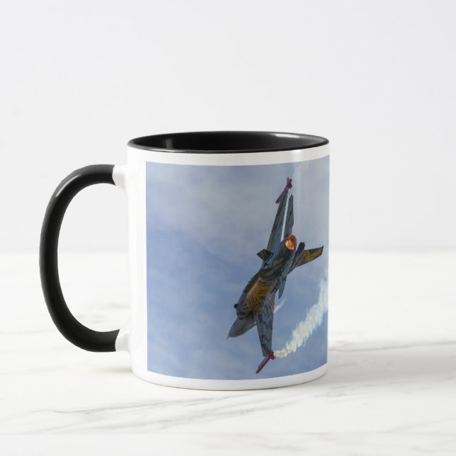 Mug F-16 Tigre Tourne Et Brûle (Gauche)
