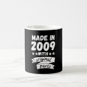Mug fabriqués en 2009 avec des pièces originales,