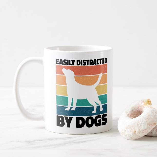 Mug Facilement Distrait Par Chiens Chien Mèmes D'Anniv (Avec donut)