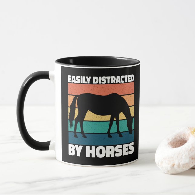 Mug Facilement Distrait Par Les Amateurs De Chevaux Mi (Avec donut)