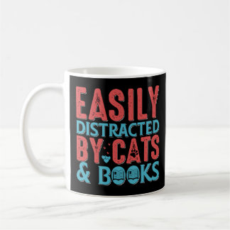 Mug Facilement distrait par les chats et les livres mu