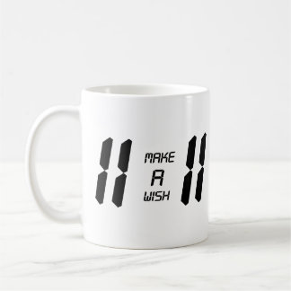 Mug Faites un voeu 11:11 Design d'horloge numérique