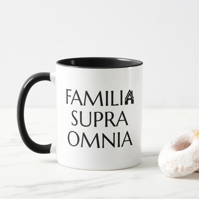 Mug Familia Supra Omnia - Citation latine (Avec donut)
