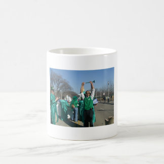Mug Fauchez-Bama les marches (d'Obama) avec les gardes