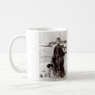Mug Femme 1890 et son chien de chasse de la Bretagne
