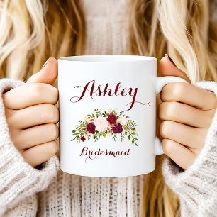 Mug Femme d'honneur florale rose marsala personnalisée
