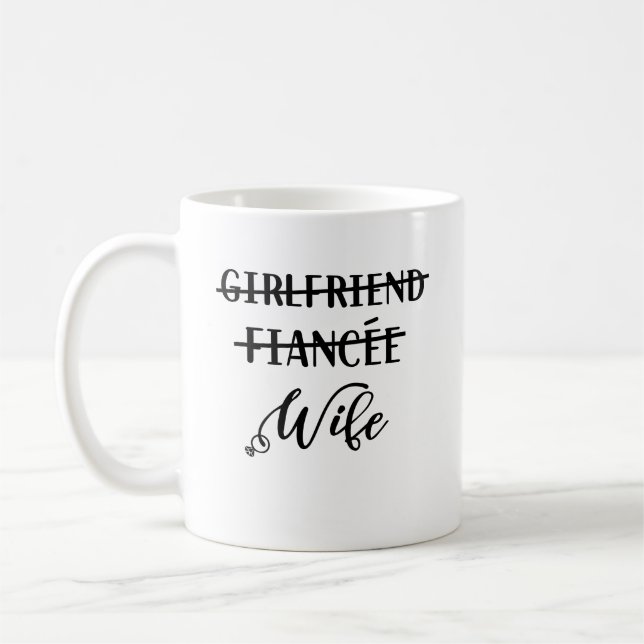 Mug Femme Fiancée, Amusante, Mariée (Gauche)