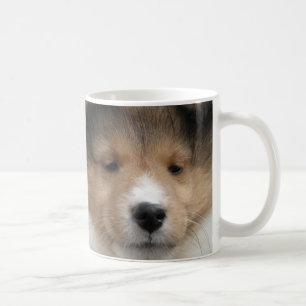 Mug Fermez-vous du visage de chiot de chien de berger
