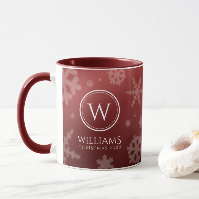 Mug Festif Red Foil Snowflakes Nom du monogramme (Avec donut)