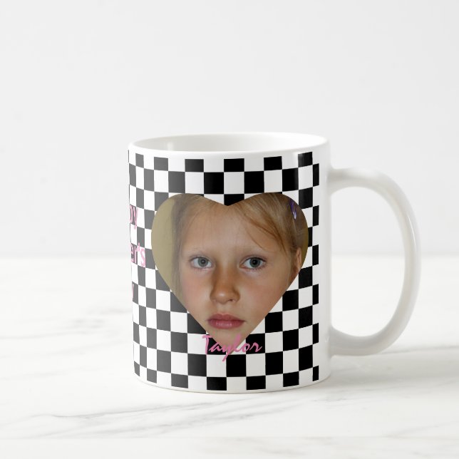 Mug Fête des mères Deux noms de photos À damiers noir  (Droite)