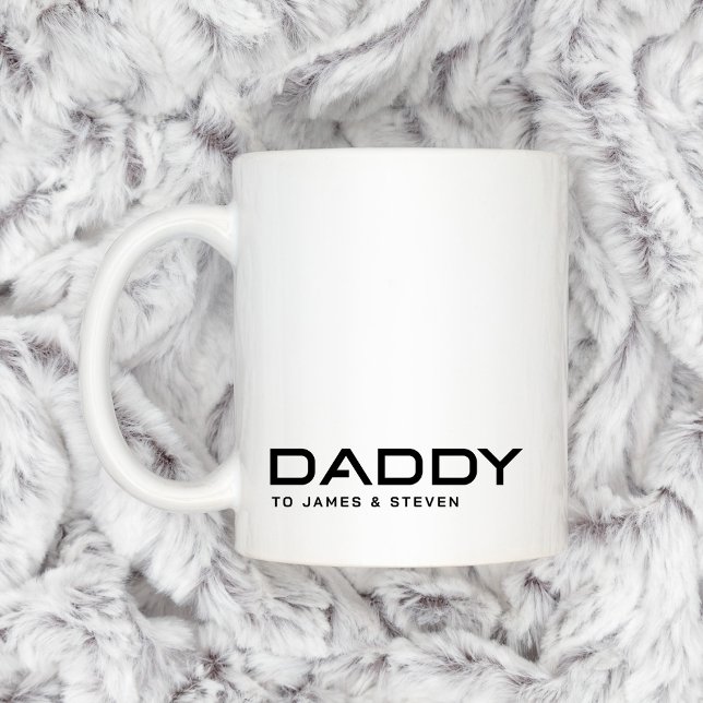 Mug Fête des pères papa moderne noms d'enfants (Modern daddy father's day kids names coffee mug)