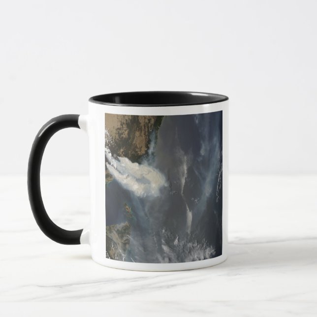 Mug Feux et fumée dans le sud-est de l'Australie (Gauche)