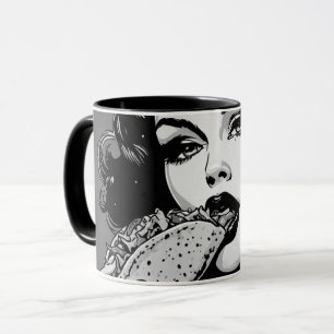 Mug Fille gothique de style graphique BW 50s mangeant 
