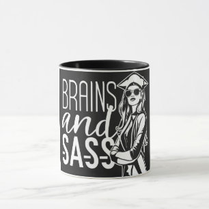 Mug Filles de diplôme de Cerveaux et Sass