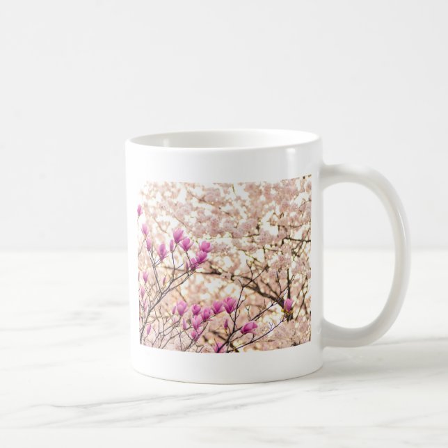 Mug Fleur de printemps rose pourpre en floraison (Droite)