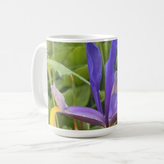 Mug Fleur d'Iris violet extérieur Jardin Nature Photo (Devant gauche)