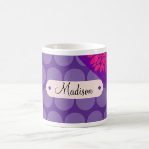 Mug Fleur rose personnalisée de pois pourpre nommé