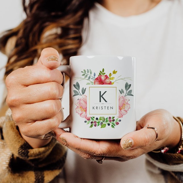 Mug Fleurs de pivoine à l'aquarelle tendance Monogramm (Créateur téléchargé)