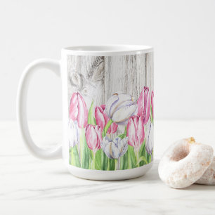 Mug Fleurs de tulipes printanières sur bois