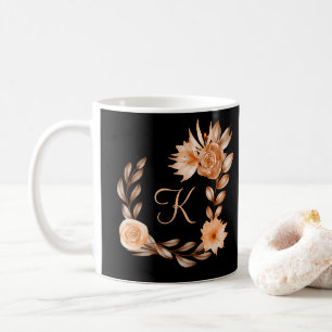 Mug Fleurs noir marron et pêche monogrammées