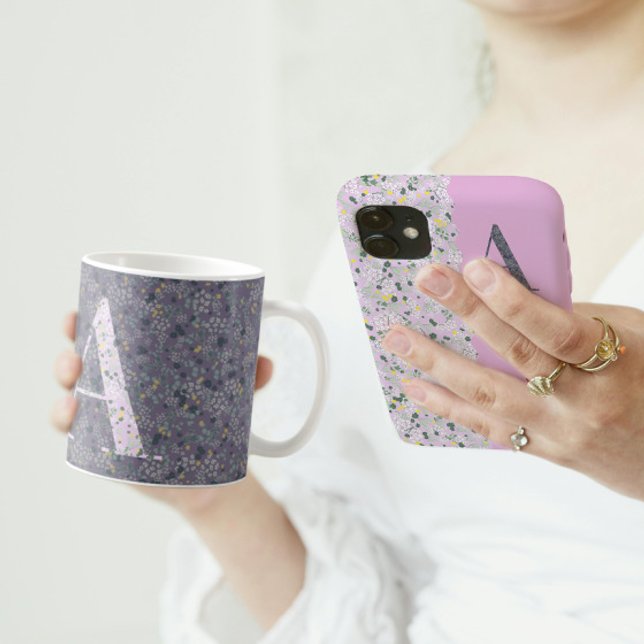 Mug Floral Elegant Classy Monogramme Un violet avec ph (Créateur téléchargé)