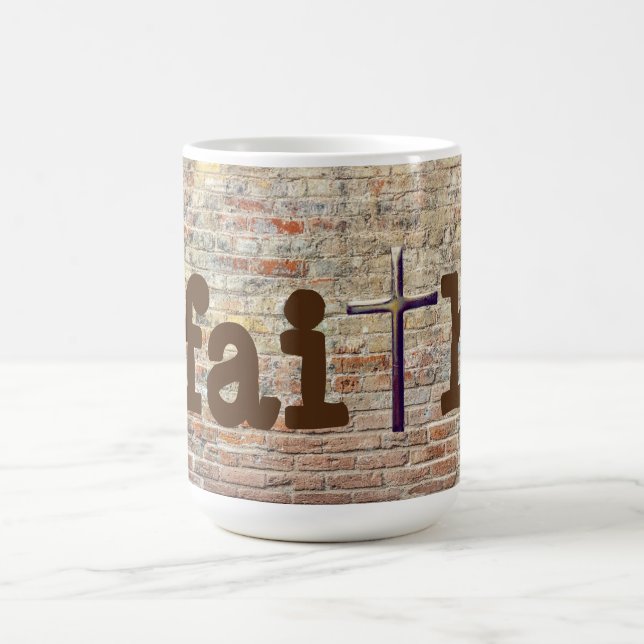 Mug Foi avec croix sur une coupe de boue d'art murale  (Centre)