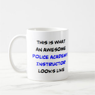 Mug formateur impressionnant de l'académie de police