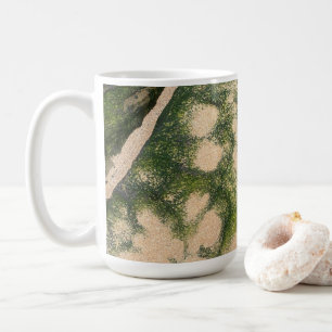 Mug Formation rocheuse de grès avec de la mousse émera