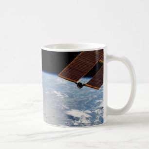 Mug Formations Nuageuses Autour Du Soleil Au Large Du
