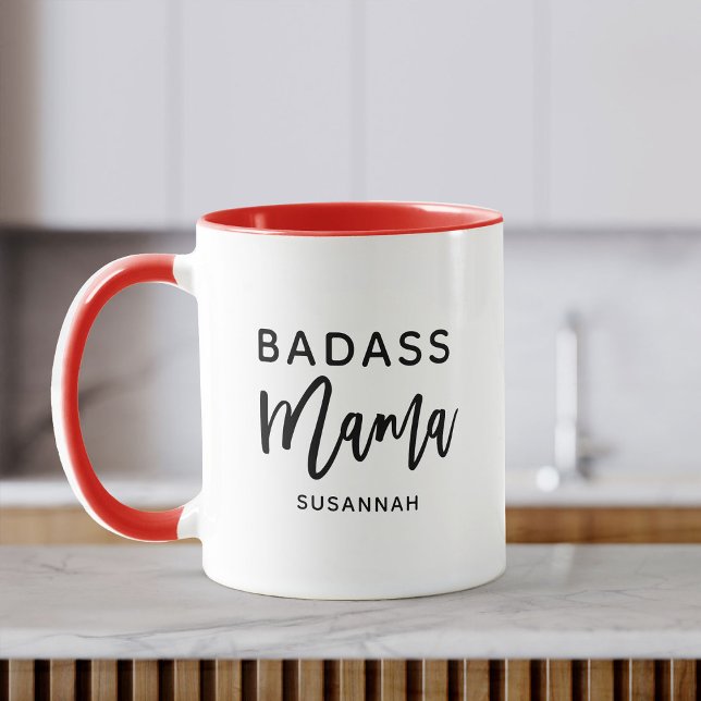 Mug Fun personnalisé BADASS MAMA Moderne Chic Fête des (Créateur téléchargé)