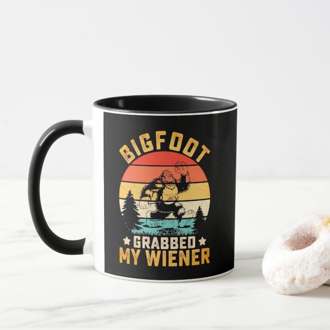 Mug Funny Bigfoot Grabbed My Weiner Coffee (Avec donut)
