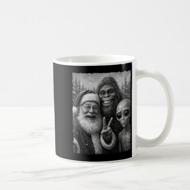 Mug Funny Cat Santa Bigfoot Alien Christmas Selfie Tee (Droite)