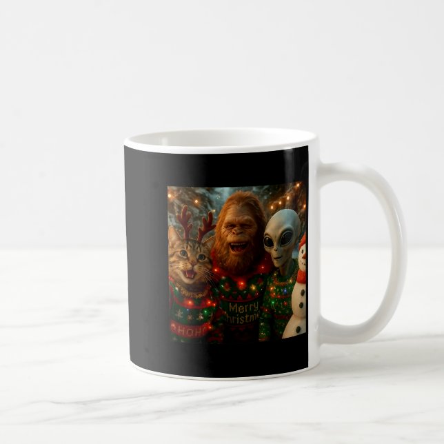 Mug Funny Christmas Cat Selfie With Bigfoot Alien Ugly (Droite)