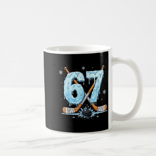 Mug Funny Hockey Lovers Drip 6-7 Number Six Seven Puck (Droite)