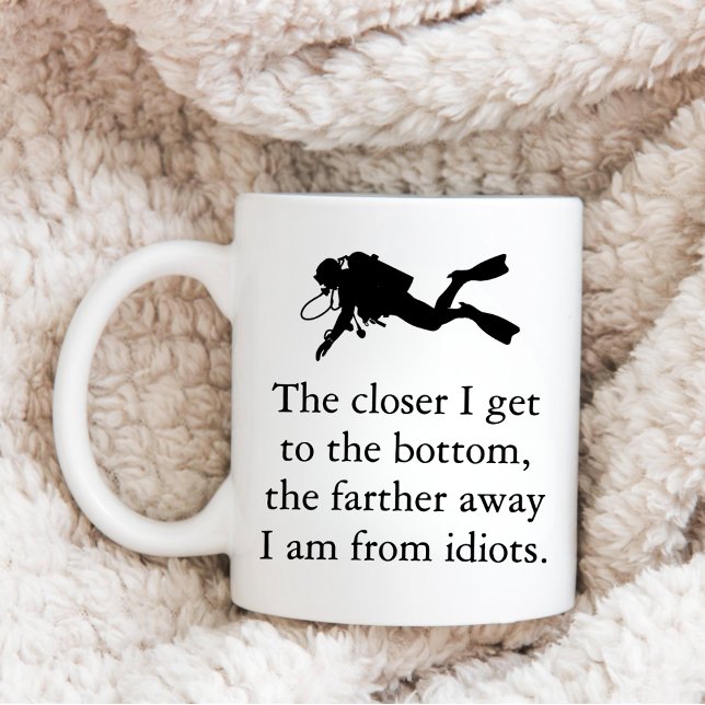 Mug Funny Scuba Diver, Plus je me rapproche du fond (Créateur téléchargé)