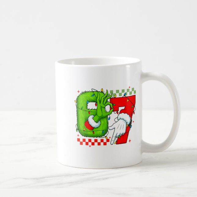 Mug Funny Six Seven 67 Meme 6 7 Christmas Elf Hand Boy (Droite)