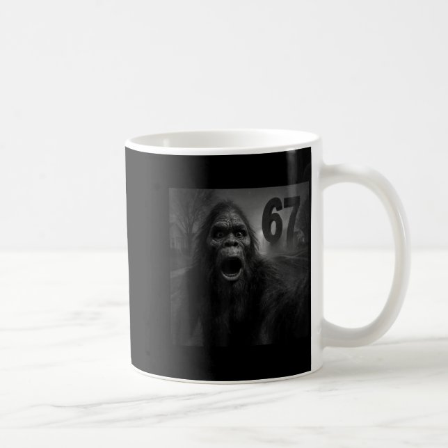 Mug Funny Six Seven 6 7 Meme Gen Z Alpha Slang Bigfoot (Droite)