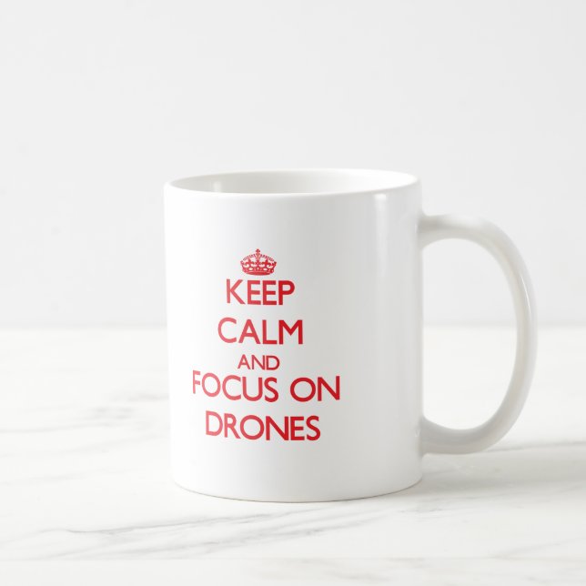 Mug Gardez le calme et le foyer sur des bourdons (Droite)