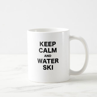 Mug Gardez le calme et le ski d'eau