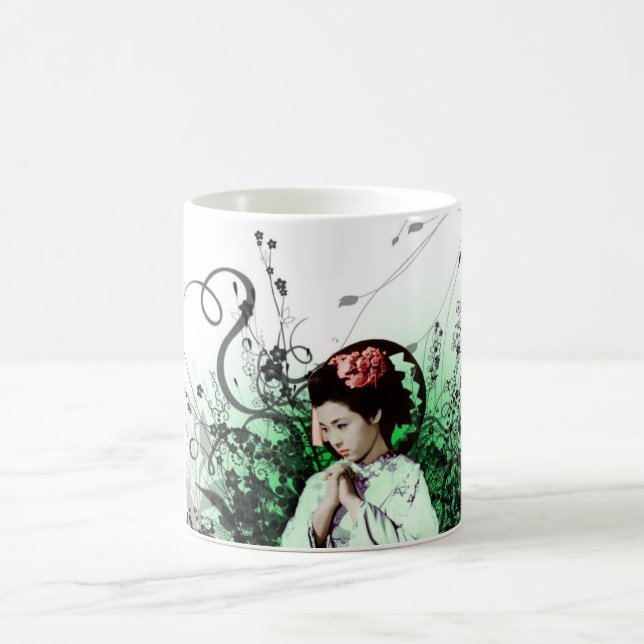 Mug Geisha (Centre)